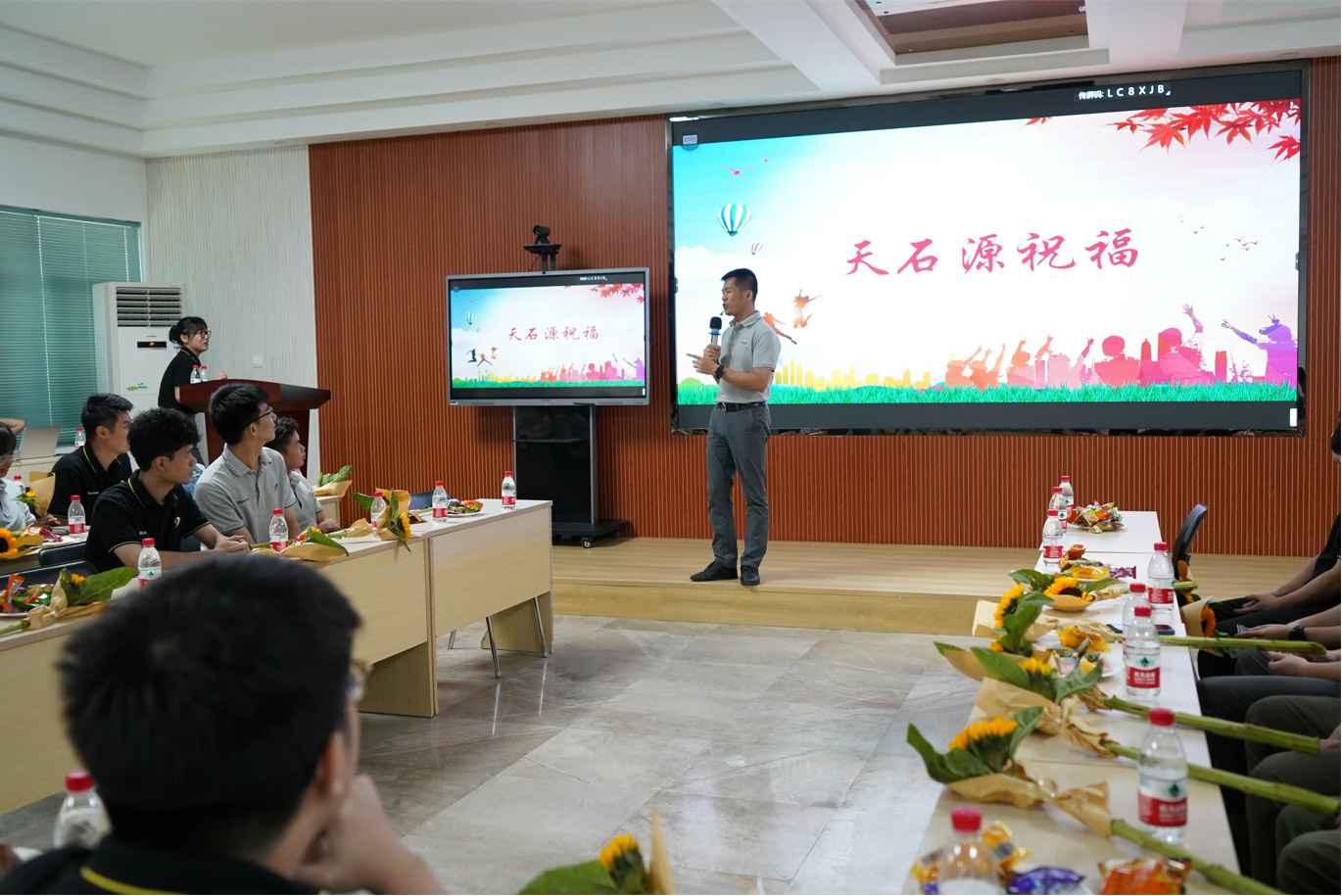 1630400854299350.jpg 1630400854299350.jpg